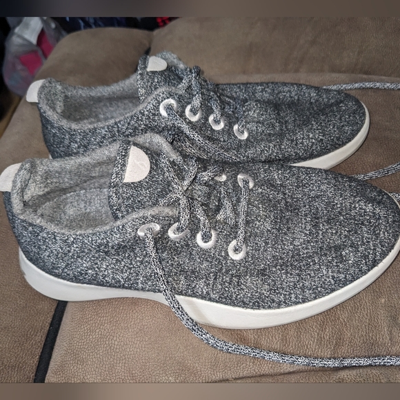 Allbirds Wool Runners - Picture 6 of 7